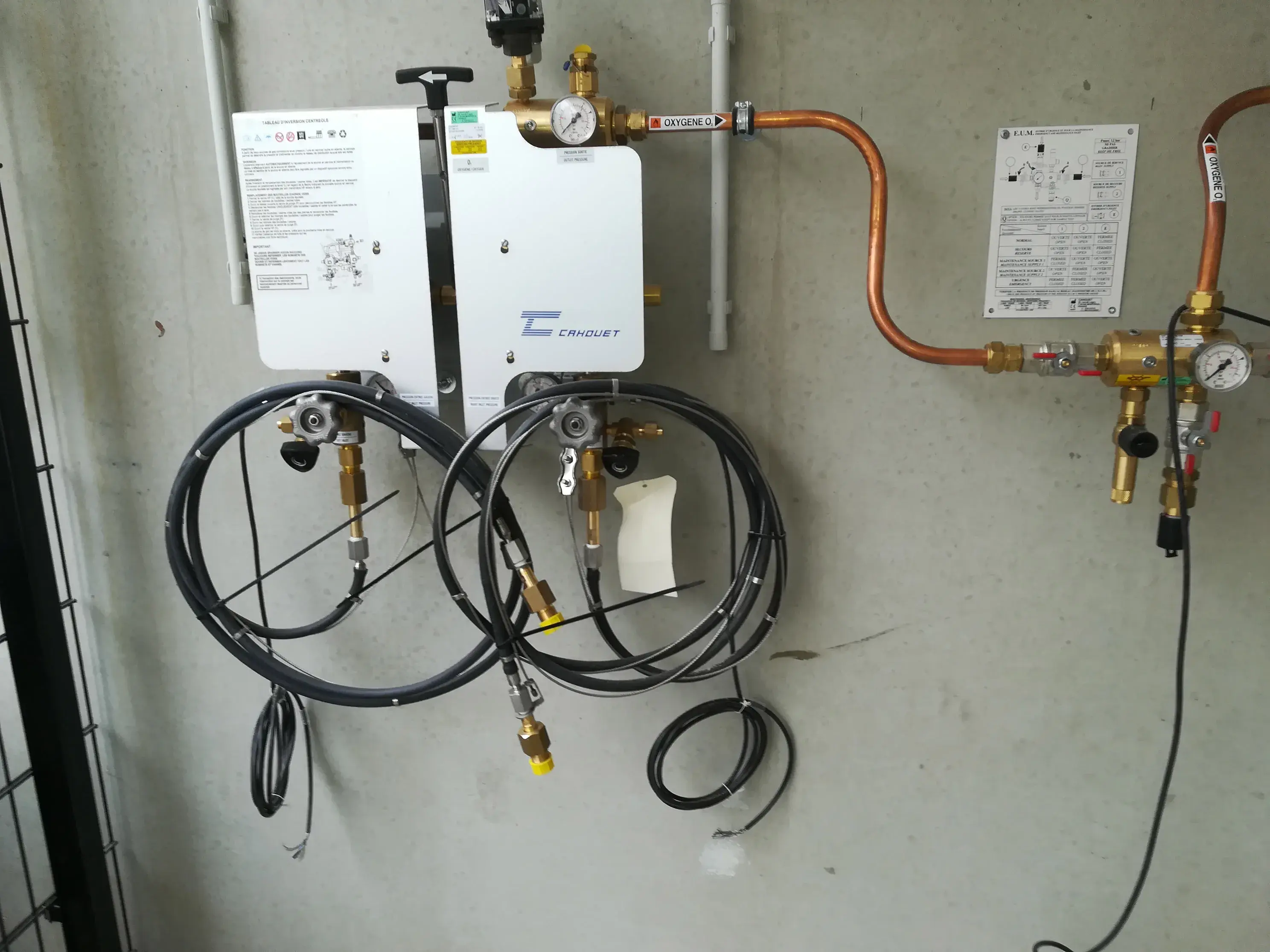 Extra foto van het medische gassen miscellaneous product, Automatic change-over unit with manual reset, centreole